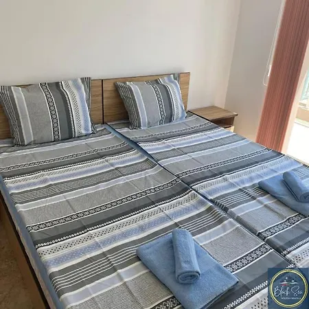3 Bed Suite, Panoramic Sea Views 아파트 *