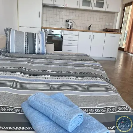 3 Bed Suite, Panoramic Sea Views Sosopol